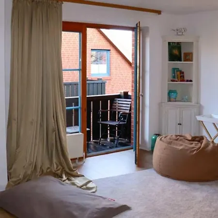 Goumas Nr5 アパート *