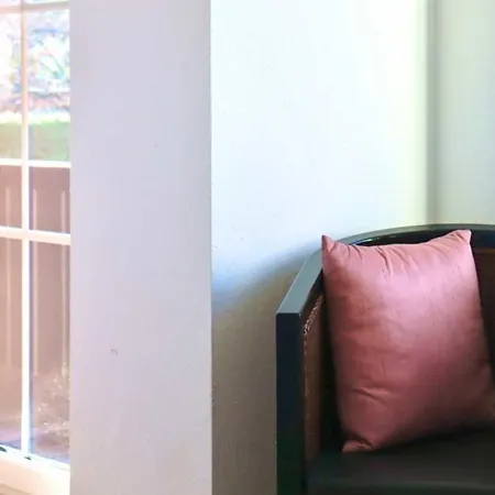 Goumas Nr5 アパート ダーメ